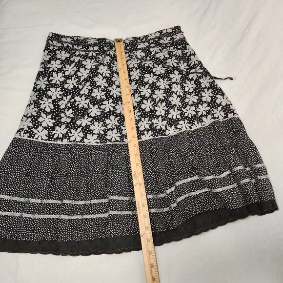 Vintage SOYA Cottagecore Flounce Black/Gray 2-Printed Skirt Size 40/8 Exc. Cond. - Picture 12 of 16